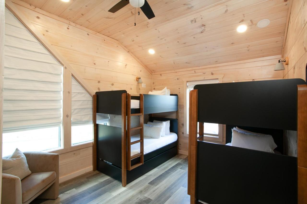 New Modern Cabin 1 Mi To Pkwy Pool Hot Tub Vila Pigeon Forge Exterior foto